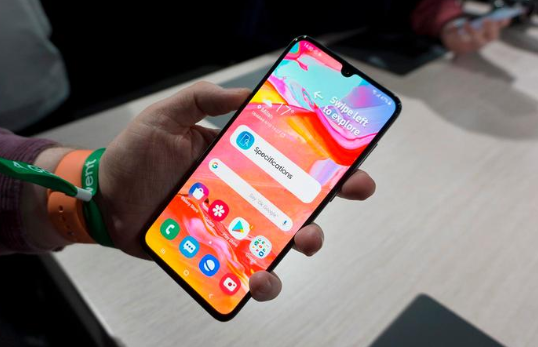 thay man hinh samsung a70 chuyen nghiep