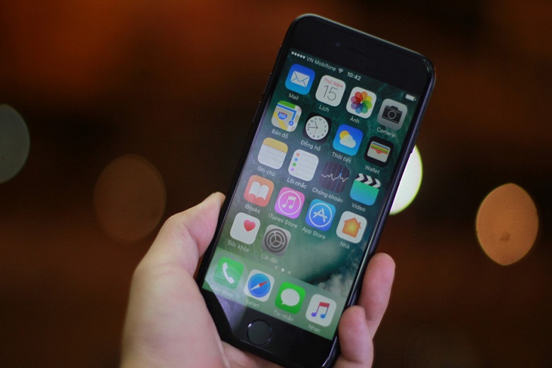 Dịch vụ thay camera trước iphone 7 uy tín tại Hồ Chí Minh