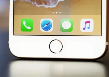 Thay màn hình iPhone – “Cứu Tinh” Cho Chiếc Táo Khuyết Gặp Sự Cố